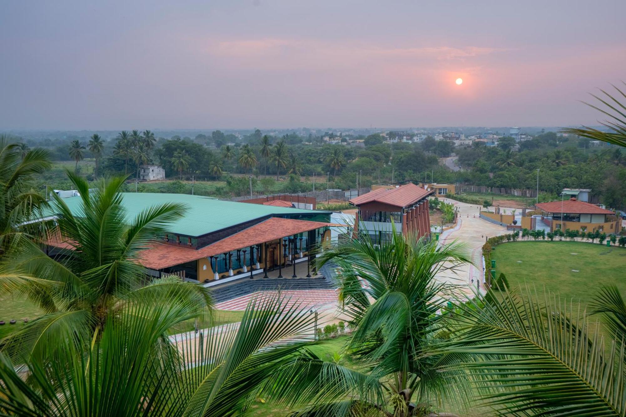 Serene Resort Hyderabad Shamshabad Exterior foto